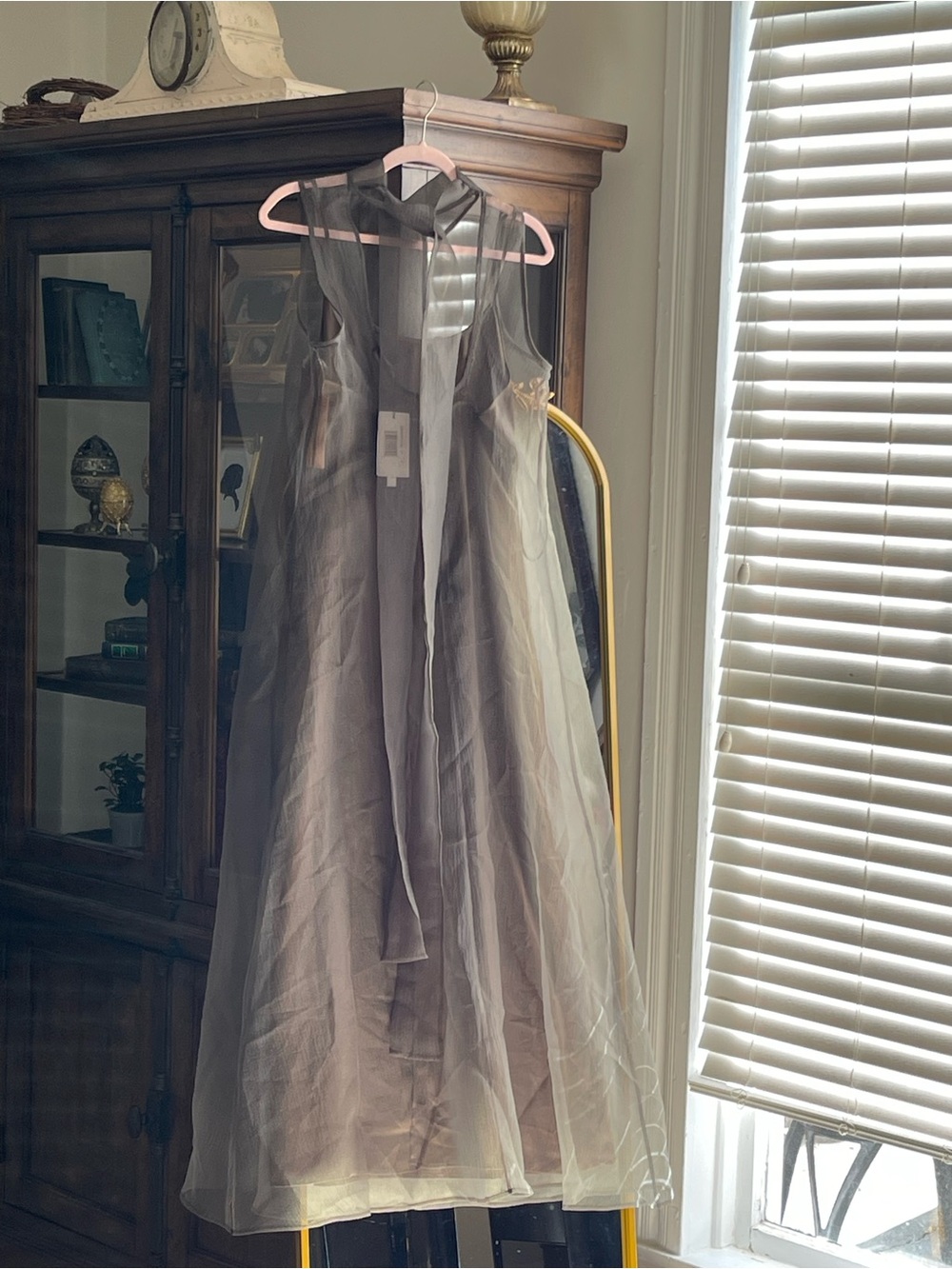 Few Moda CAARA NWT Alette Moss Grey Sheer Organza Maxi Dress - Picture 4 of 12